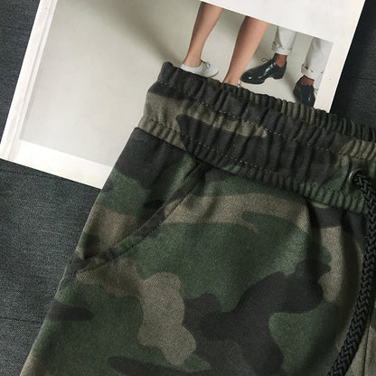 Hygosport Comfortable Fashionable Military Green Couple Shorts