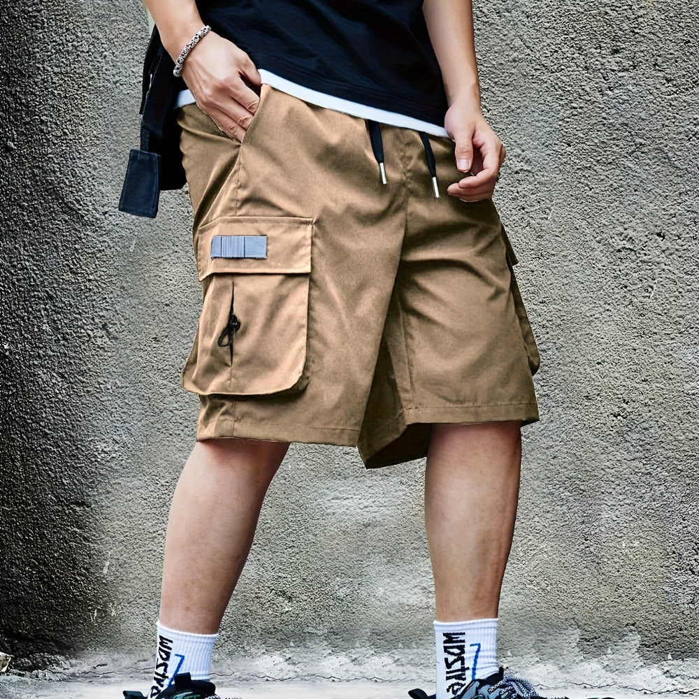 Breathable and fashionable men's cargo shorts for all seasons
