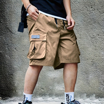 Breathable and fashionable men's cargo shorts for all seasons