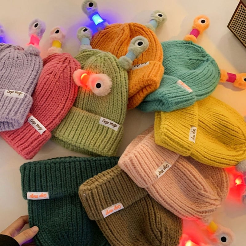 🔥Funny Monster Tentacle Beanie – Halloween & Christmas Party Hat